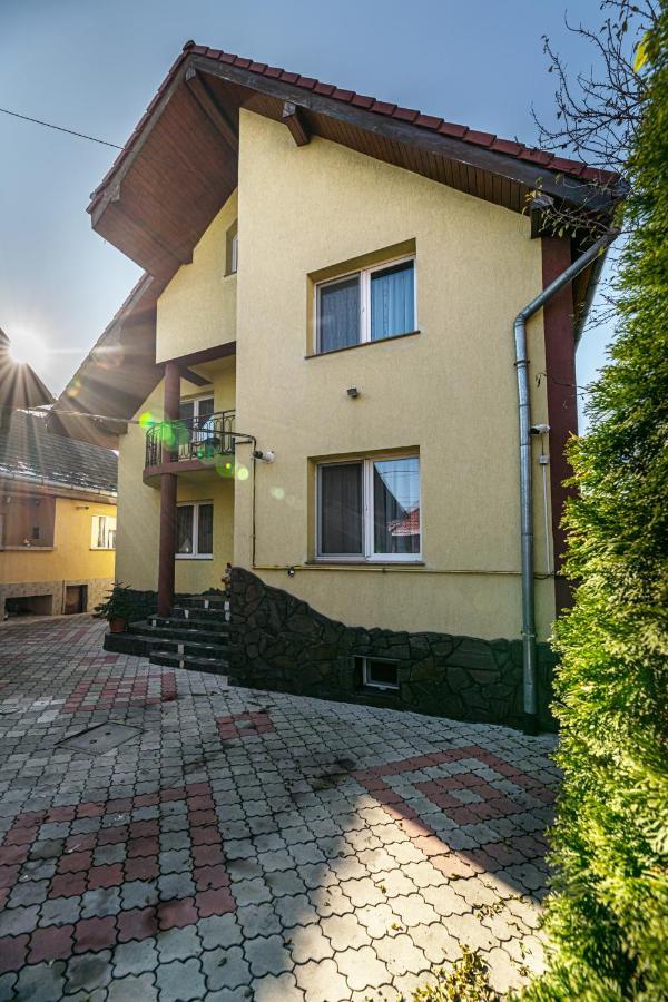 Casa David Villa Săcele Exteriör bild