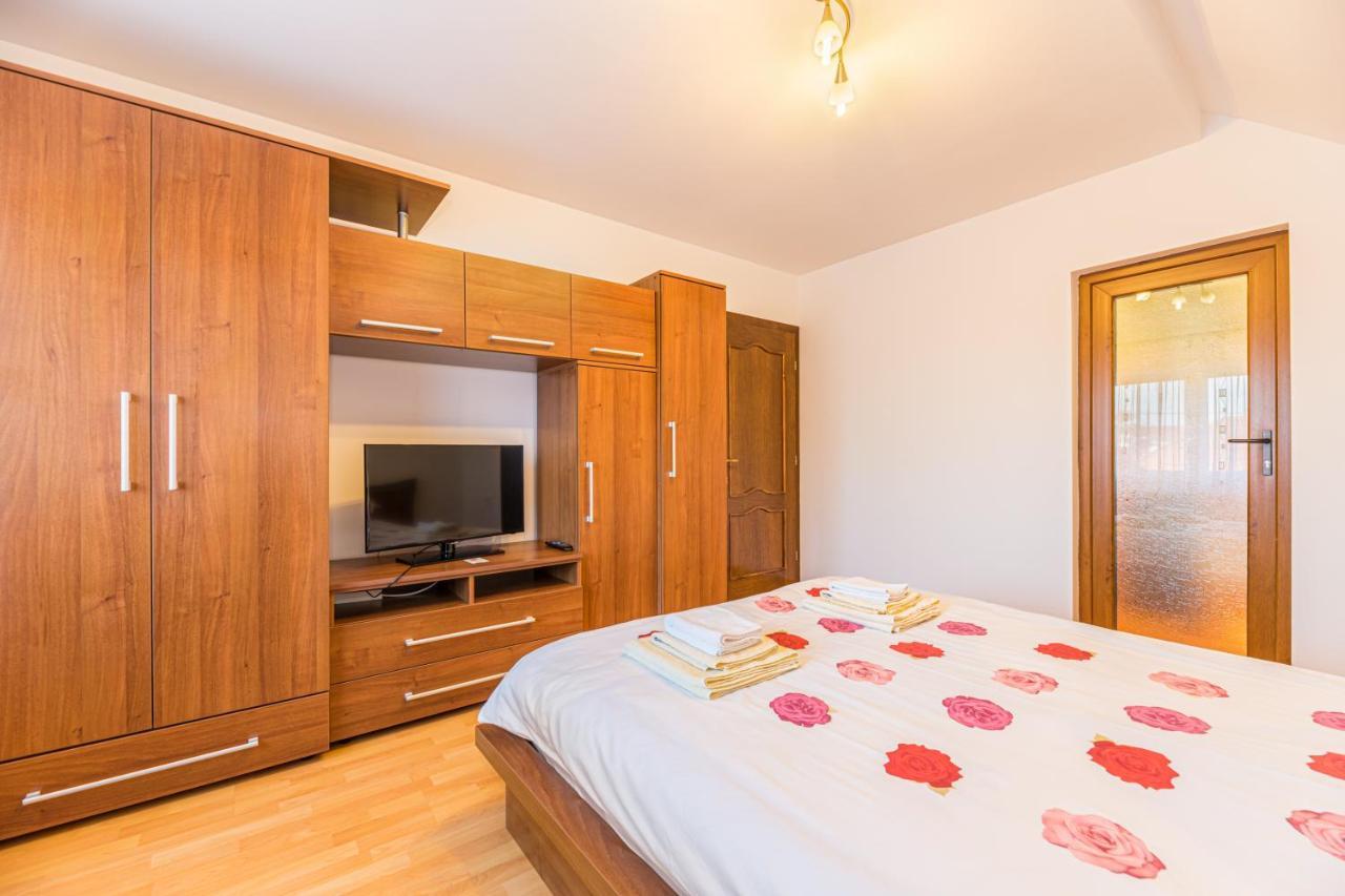 Casa David Villa Săcele Exteriör bild