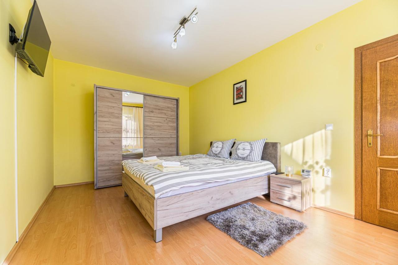 Casa David Villa Săcele Exteriör bild